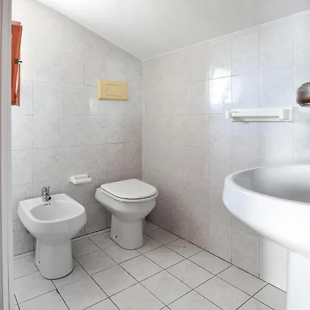 Σπίτι διακοπών Pet Friendly In With Kitchen
